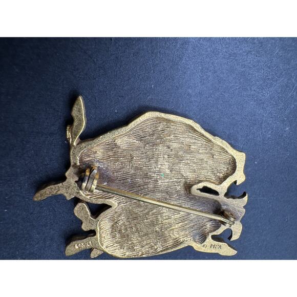 Vintage C & C MFA Museum of Fine Arts Gold Tone Dancing Pigs Brooch Pin - Picture 7 of 9